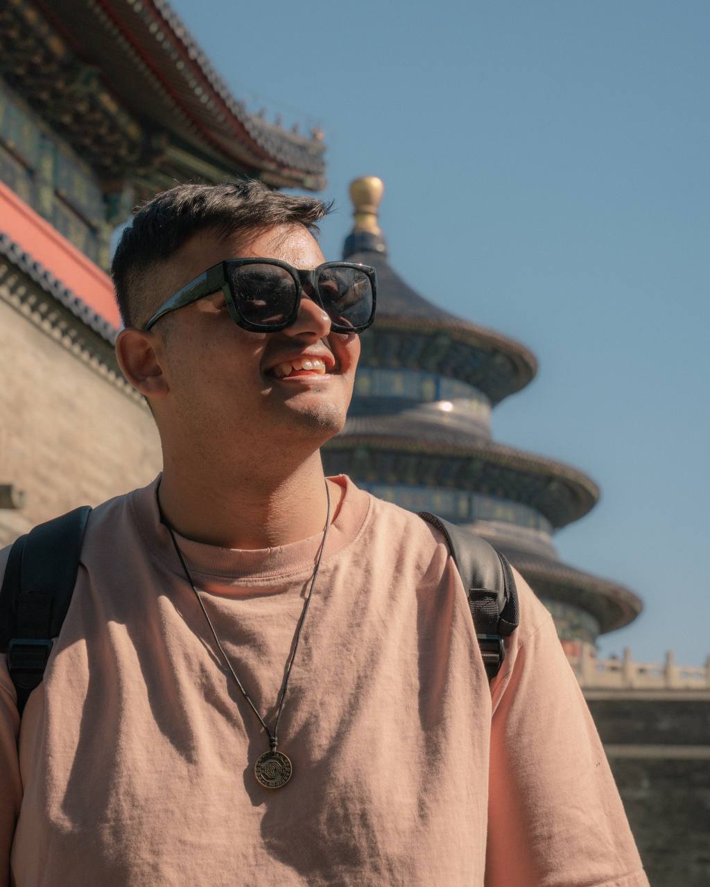 هشام في معبد بكين — Hesham at Temple of Heaven Beijing China